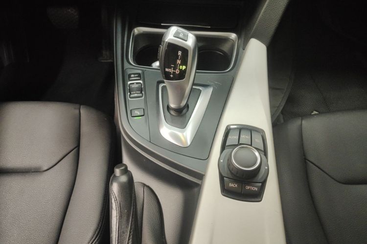 BMW 3 Series 2015 #14 BMW 3 Series 2015 image de voiture #14