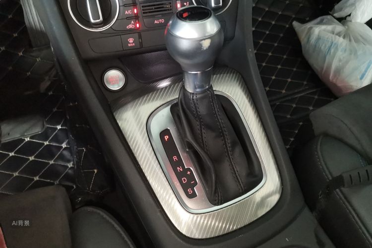 Audi Q3 2018 #16 Audi Q3 2018 car image #16