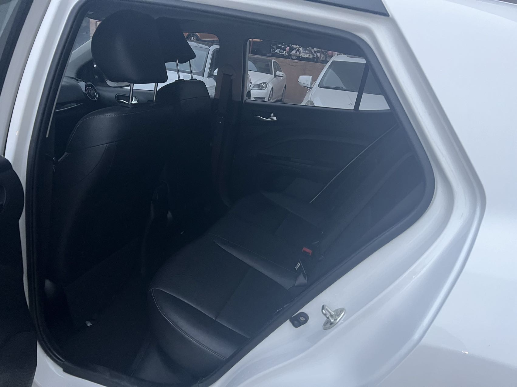 Kia KX1 2020 #8 Kia KX1 2020 immagine di auto #8