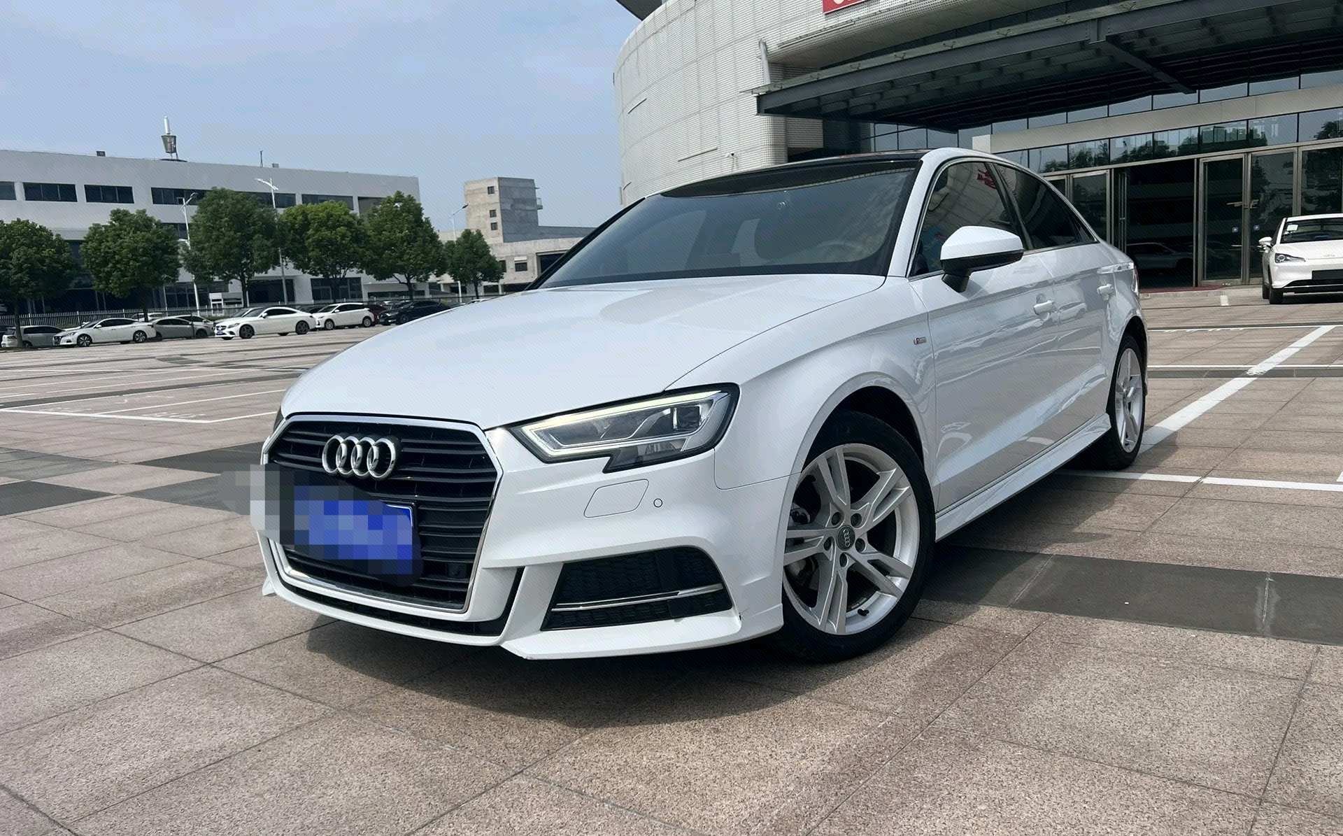 2019 2019 car image