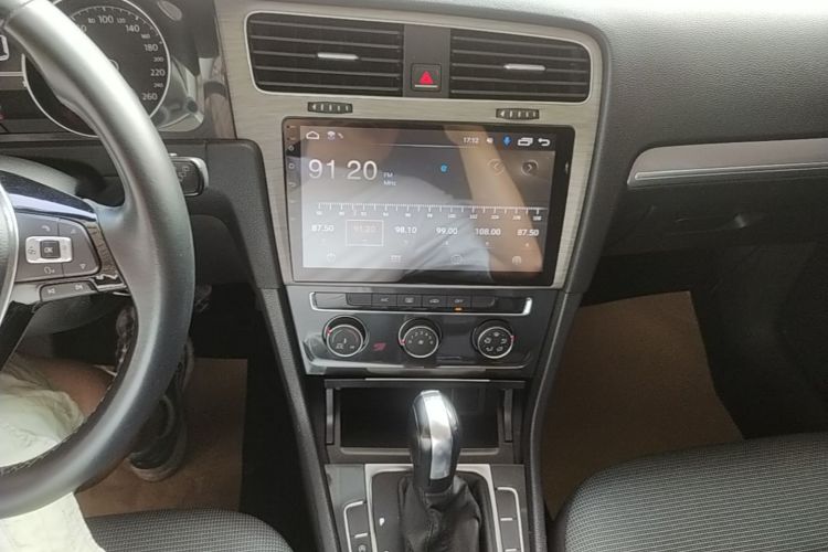 Volkswagen Golf 2019 #13 Volkswagen Golf 2019 car image #13