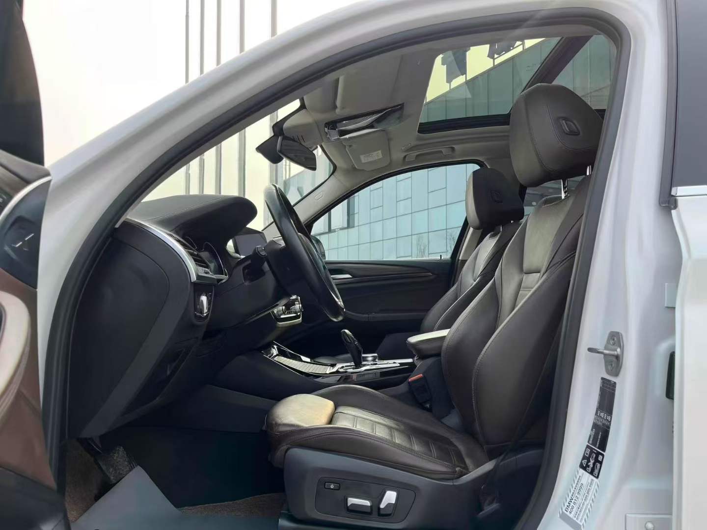 BMW X3 2019 imagem de carro #5