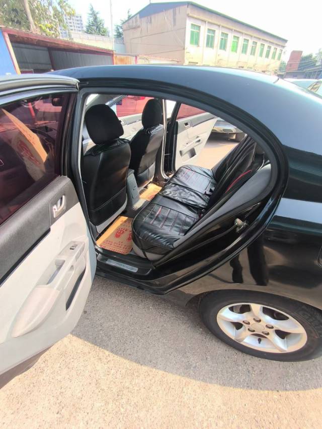 GEELY Emgrand Classic 2014 #6 GEELY Emgrand Classic 2014 صورة سيارة #6