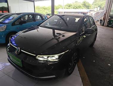 Volkswagen Golf 2021 car image 