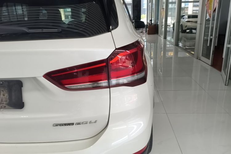 BMW X1 2023 #8 BMW X1 2023 car image #8