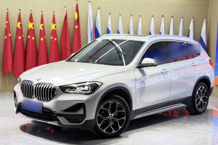 BMW X1 2022 image de voiture #2