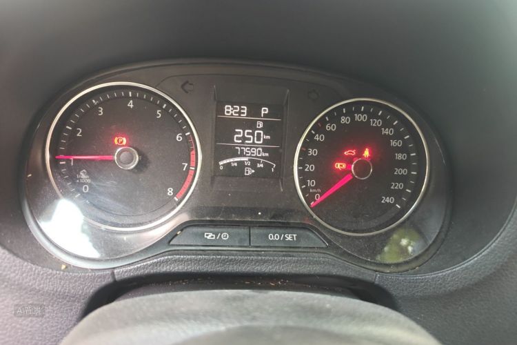 Volkswagen Polo 2016 #13 Volkswagen Polo 2016 car image #13