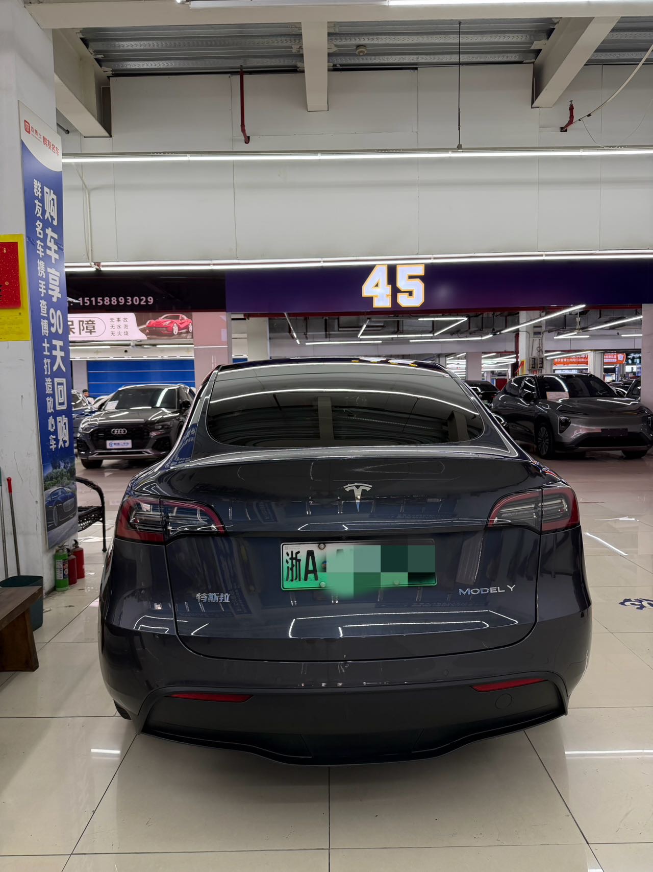 Tesla Model Y 2022 #5 Tesla Model Y 2022 car image #5