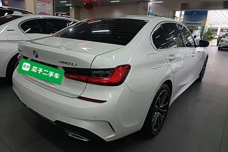 BMW 3 Series 2021 #7 BMW 3 Series 2021 immagine di auto #7