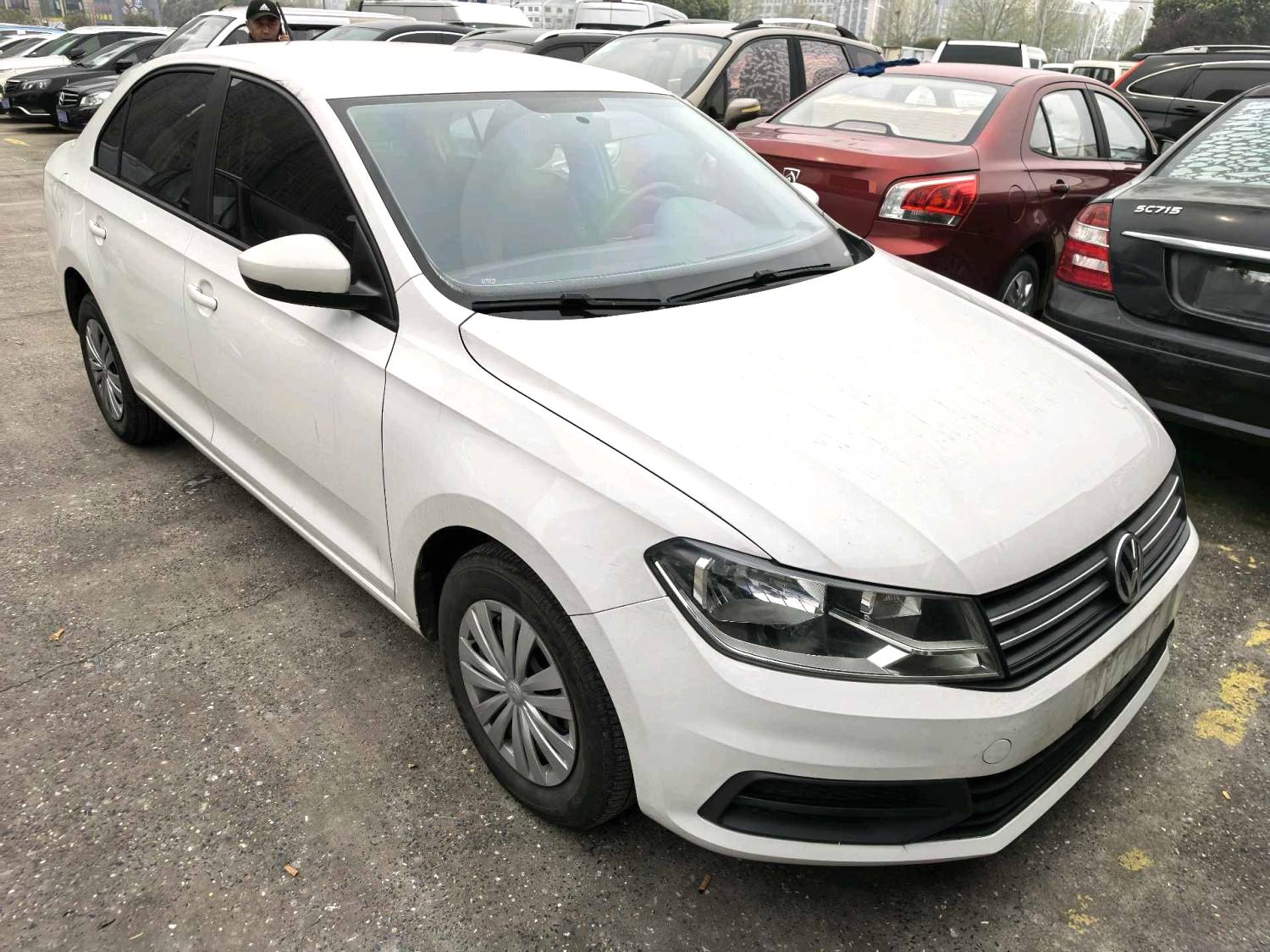 Volkswagen Santana 2019 car image #3