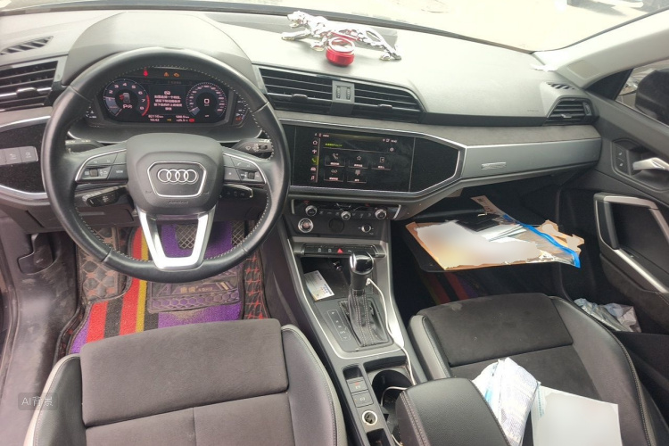 Audi Q3 2020 #11 Audi Q3 2020 car image #11