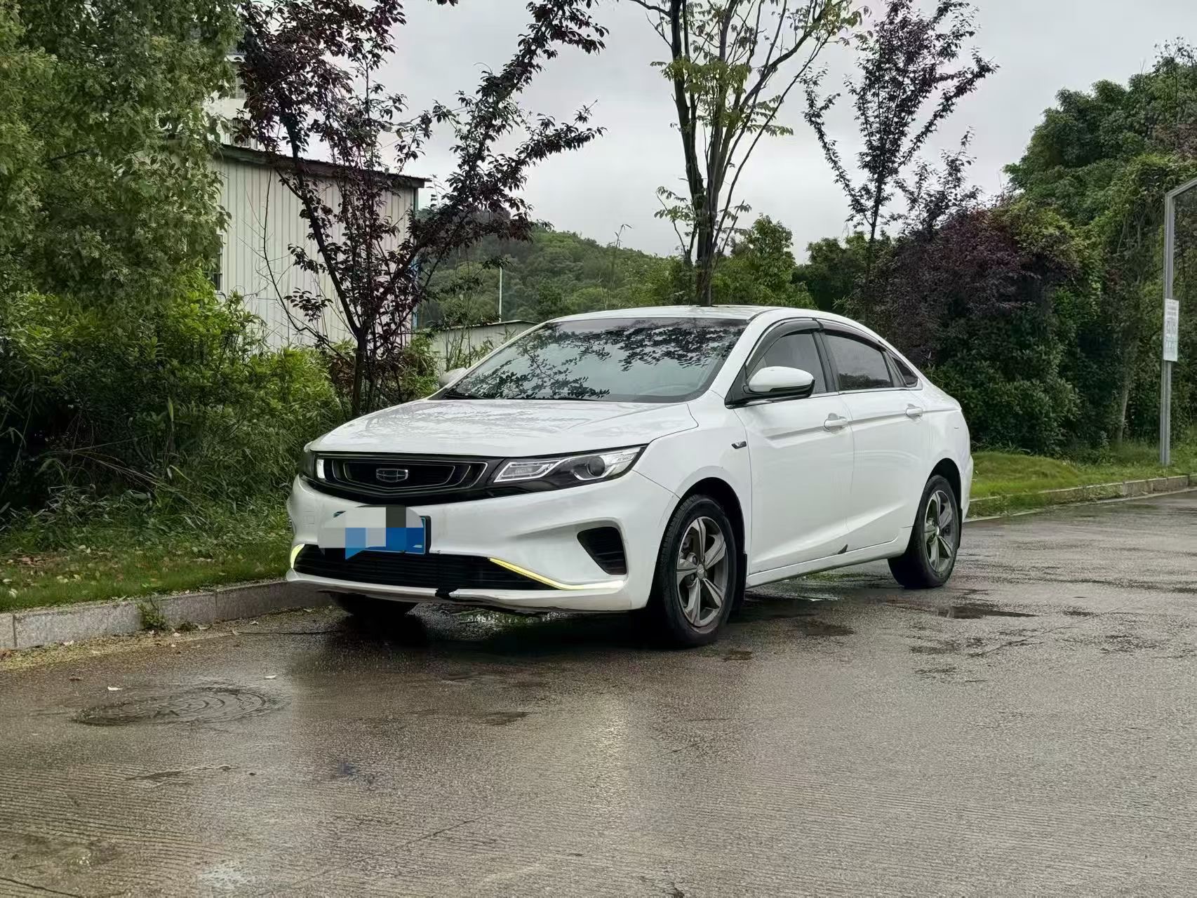 GEELY Emgrand GL 2019 GEELY Emgrand GL 2019 immagine di auto