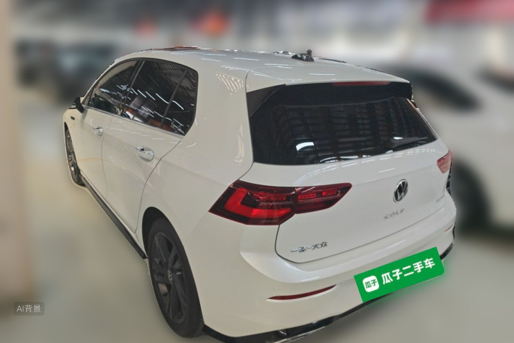 Volkswagen Golf 2022 car image #5