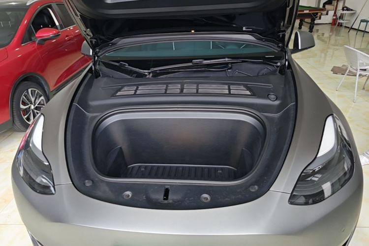 Tesla Model Y 2023 #20 Tesla Model Y 2023 car image #20
