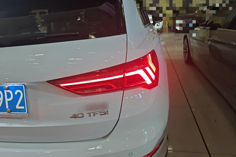 Audi Q3 2020 #8 Audi Q3 2020 car image #8