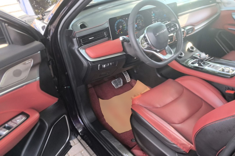 Jetour X70 PLUS 2021 car image #16