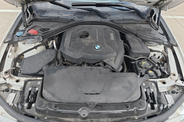 BMW 3 Series 2017 #22 BMW 3 Series 2017 car image #22