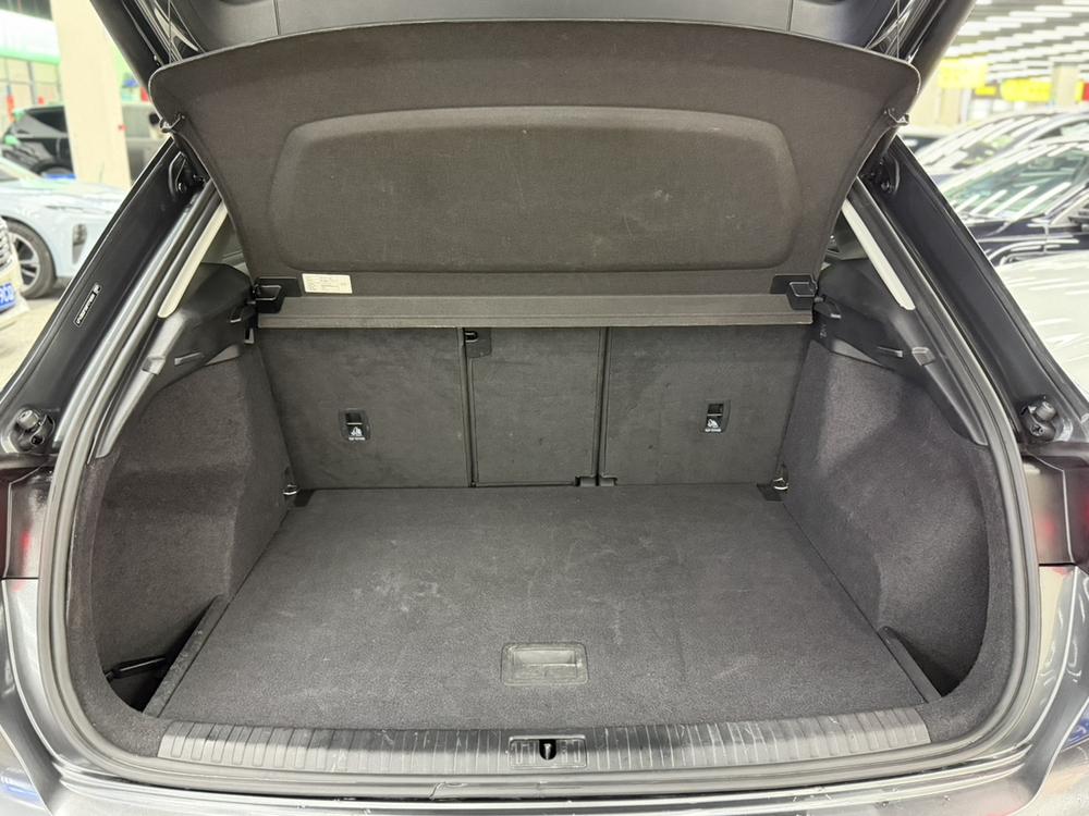 Audi Q3 2023 immagine di auto #19