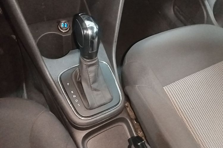 Volkswagen Polo 2018 car image #14