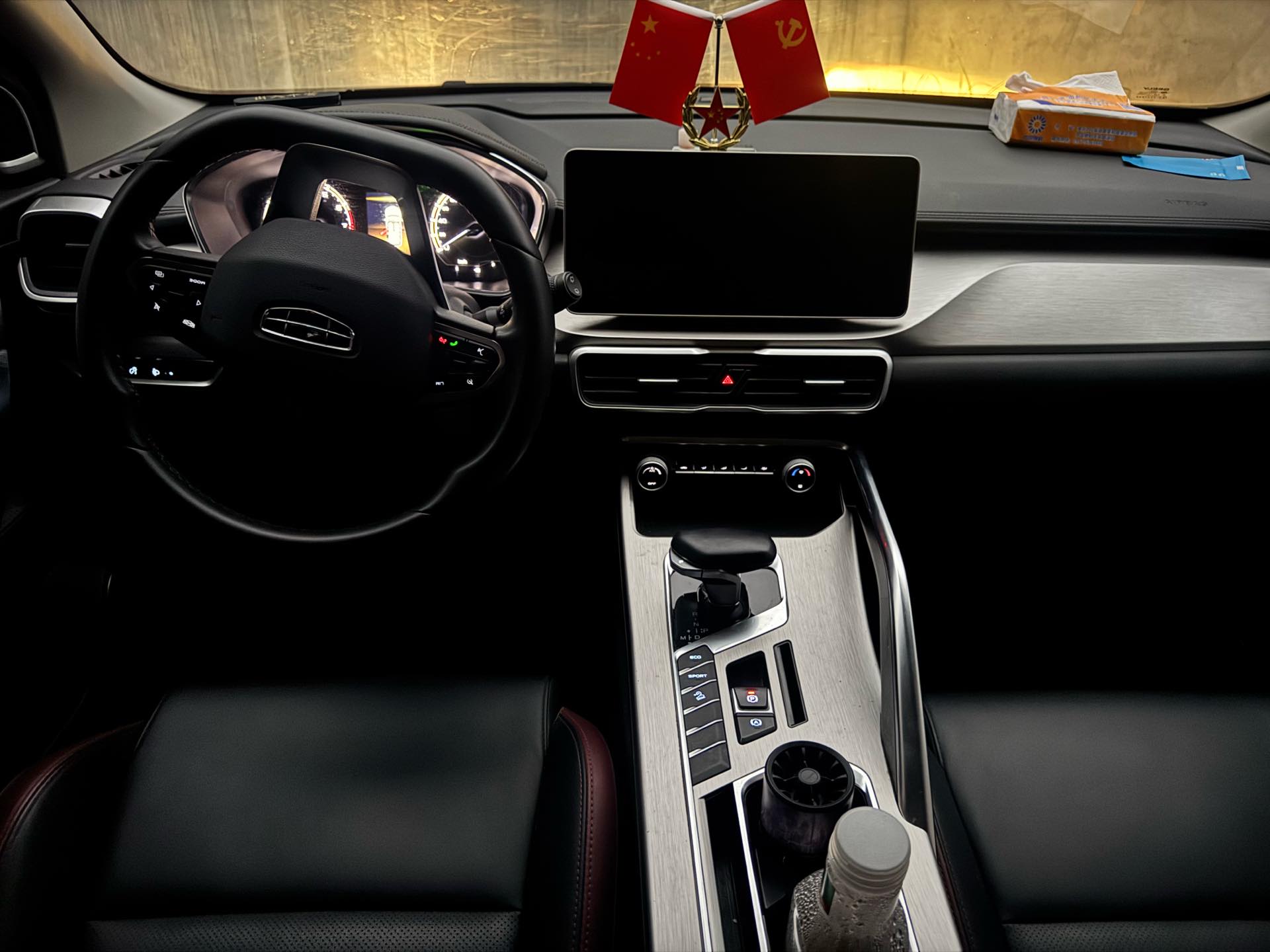 GEELY Coolray 2022 #4 GEELY Coolray 2022 car image #4