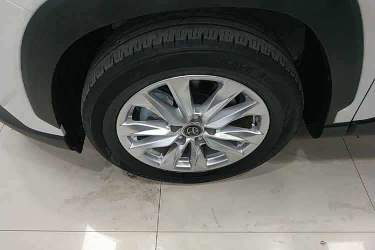 Toyota Corolla Cross 2024 car image #9