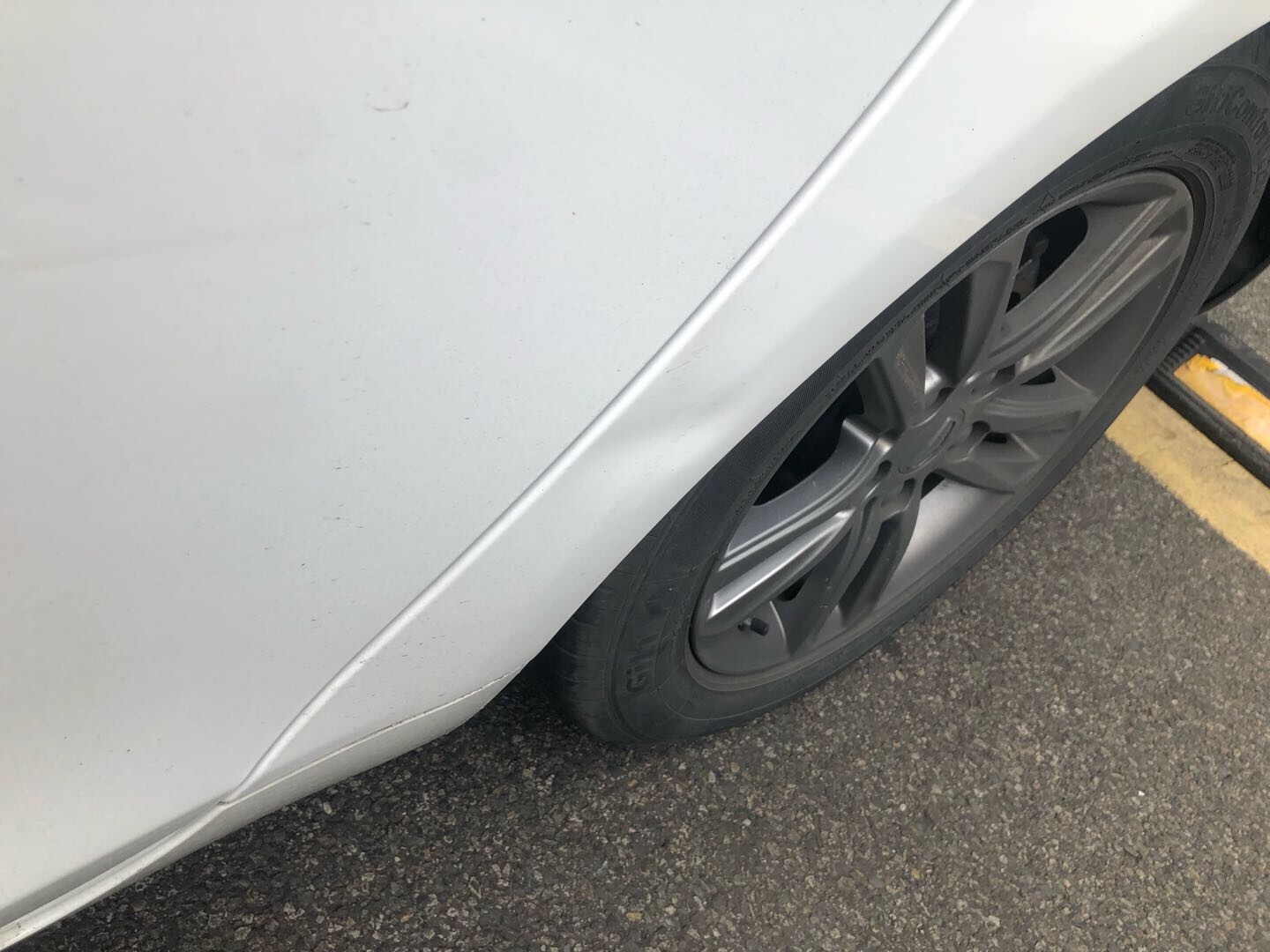 GEELY Emgrand 2017 car image #21