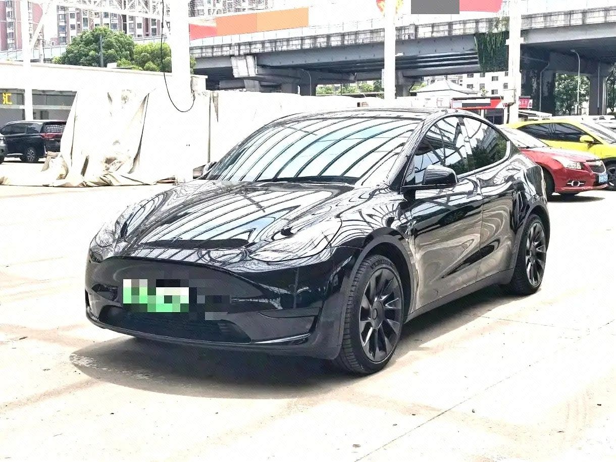 Tesla Model Y 2023 Tesla Model Y 2023 car image