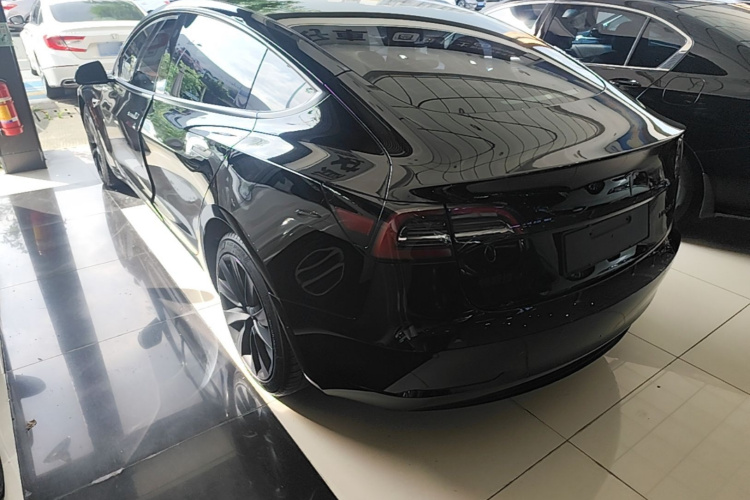 Tesla Model 3 2023 #7 Tesla Model 3 2023 car image #7