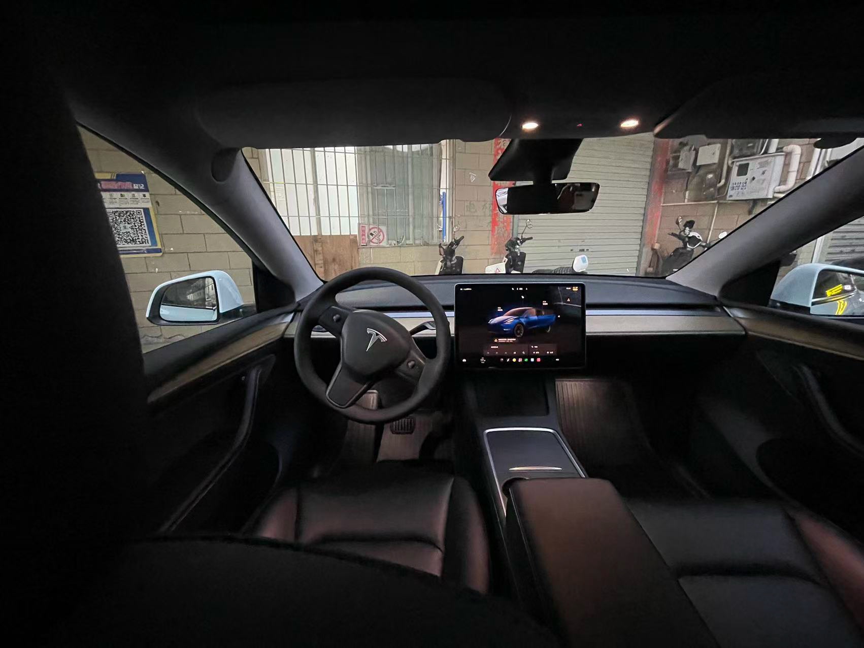 Tesla Model Y 2023 image de voiture #8