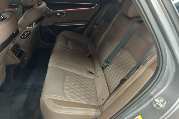 BYD Han 2022 car image #17