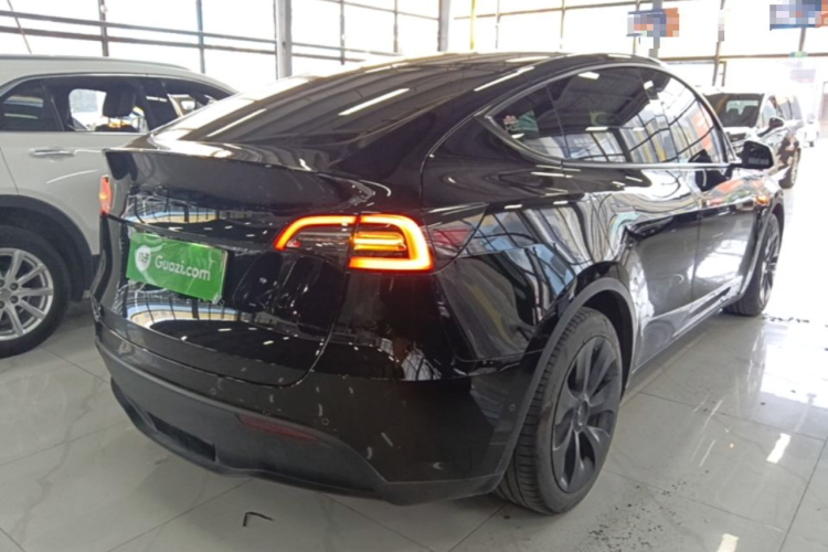 Tesla Model Y 2022 #7 Tesla Model Y 2022 immagine di auto #7