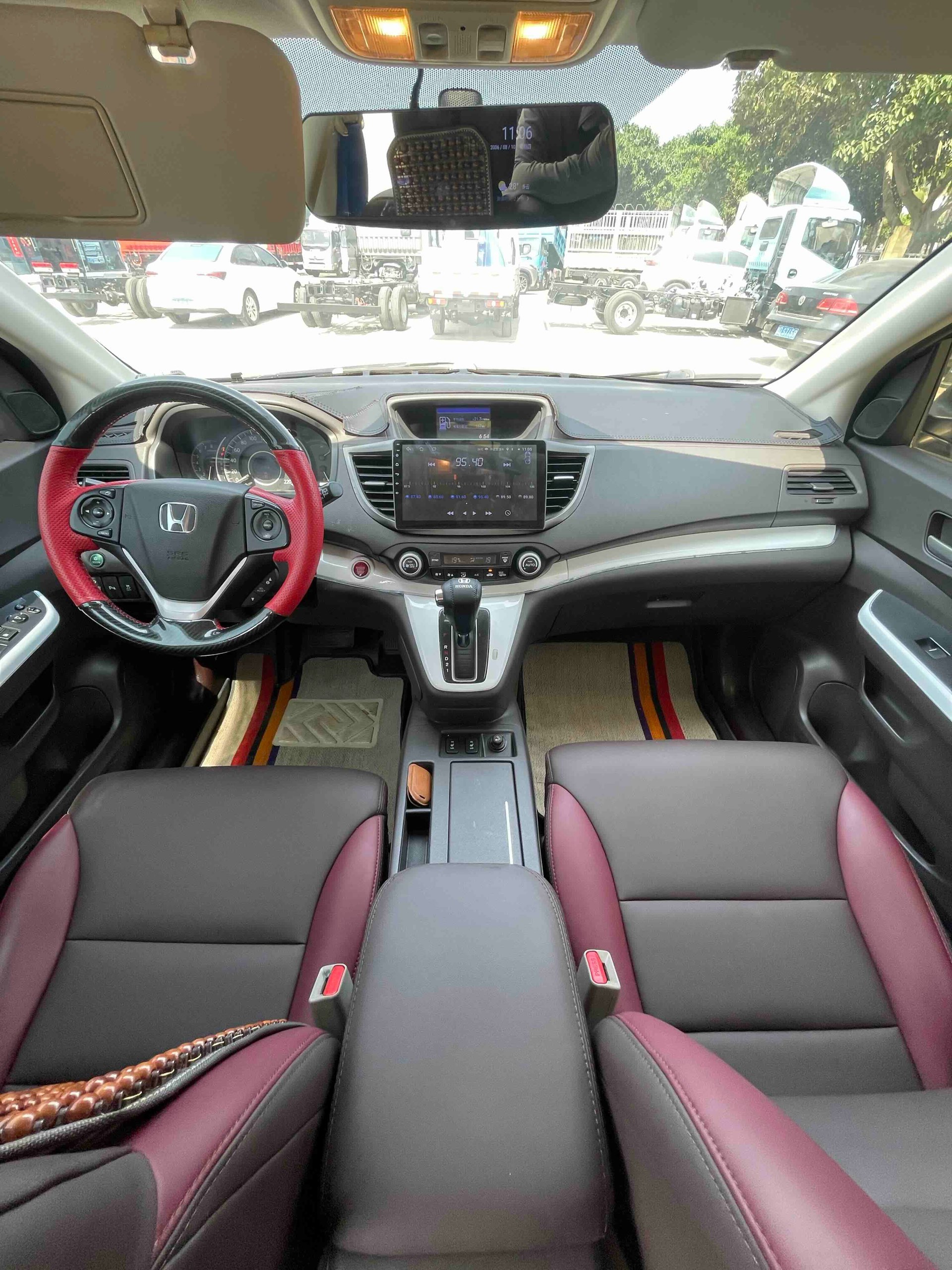 Honda CR-V 2012 car image #6
