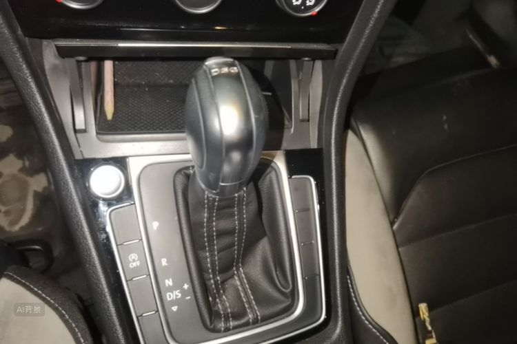 Volkswagen Golf 2019 #16 Volkswagen Golf 2019 car image #16