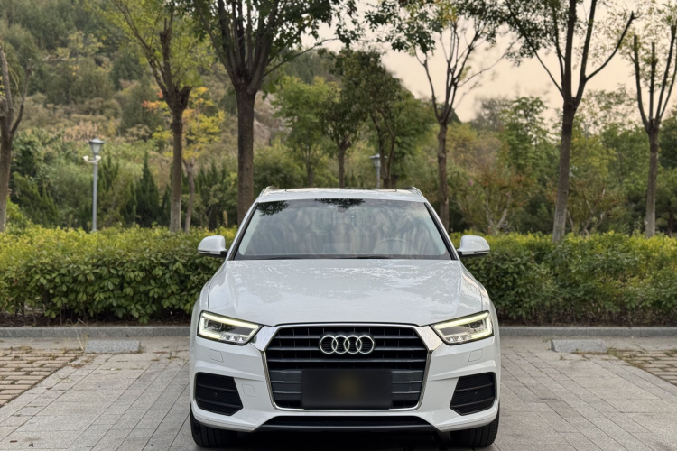Audi Q3 2019 #4 Audi Q3 2019 car image #4