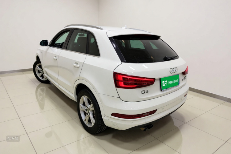 Audi Q3 2017 #5 Audi Q3 2017 car image #5