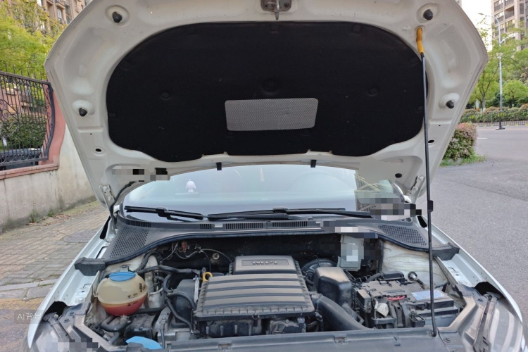 Volkswagen Santana 2016 car image #22