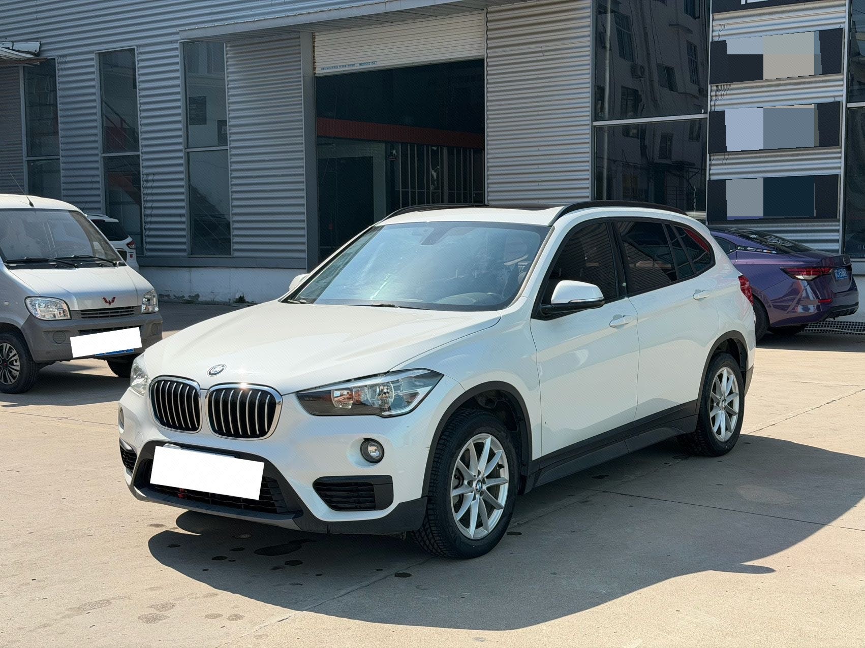 2019 immagine di auto 