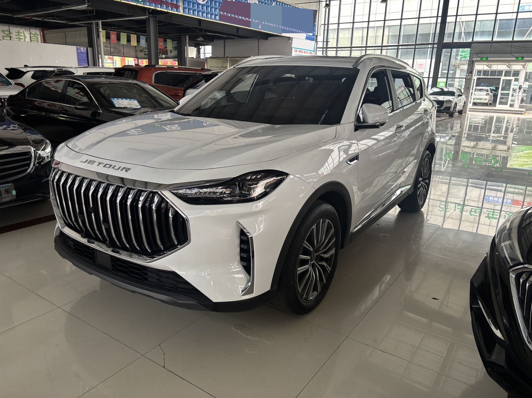 Jetour X70 PLUS 2023 Jetour X70 PLUS 2023 car image