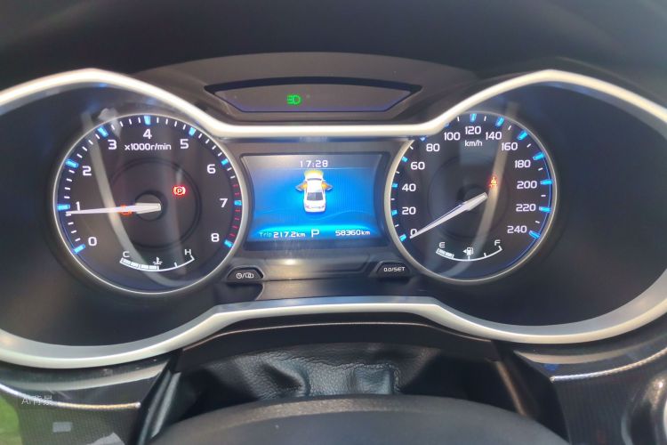 GEELY Emgrand 2017 #14 GEELY Emgrand 2017 car image #14