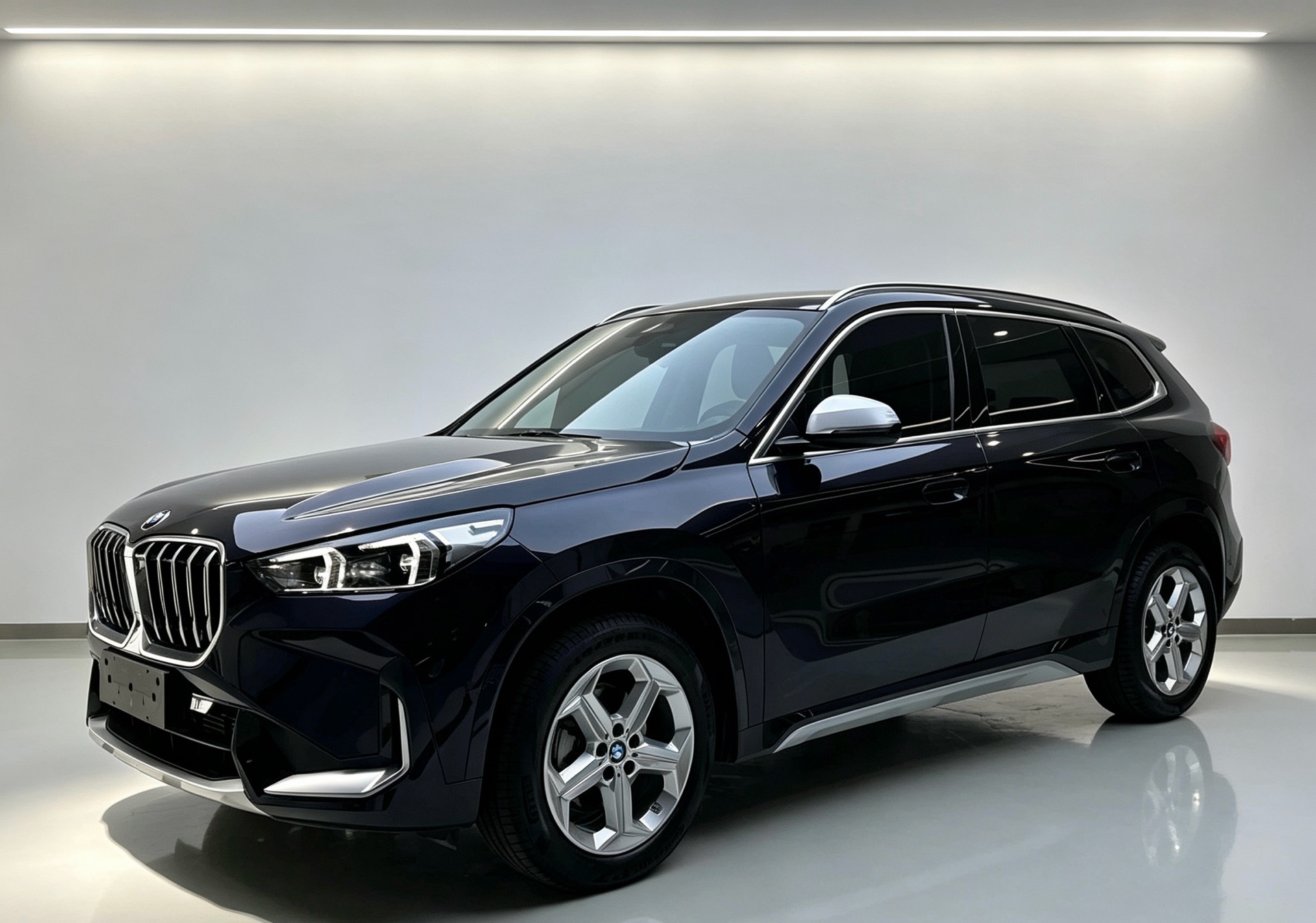 BMW X1 2024 BMW X1 2024 car image