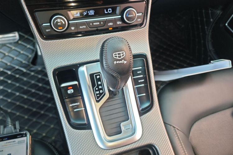 GEELY Emgrand GS 2017 #14 GEELY Emgrand GS 2017 car image #14