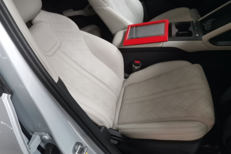BYD YuanUP 2025 #24 BYD YuanUP 2025 immagine di auto #24
