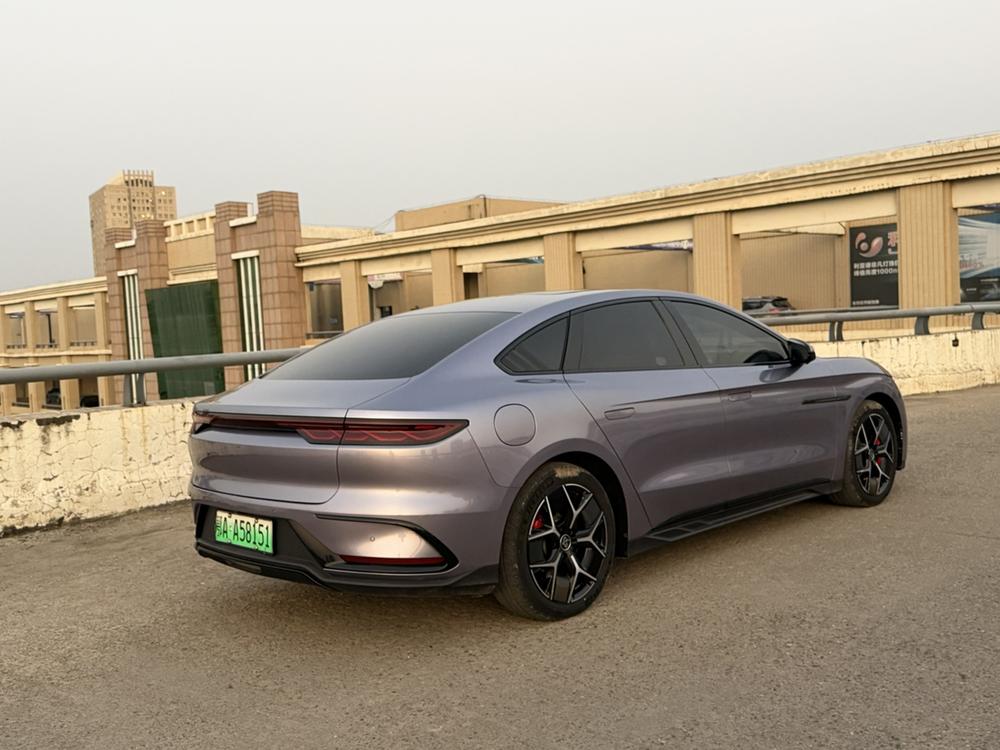 BYD Han 2024 صورة سيارة #6