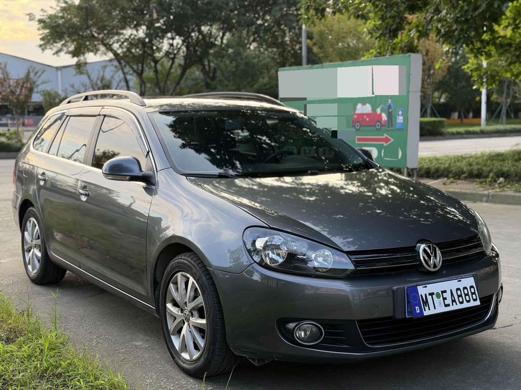 2013 car image #3