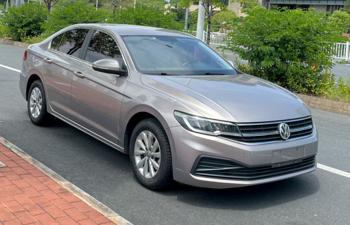 Volkswagen Bora 2018 car image #3