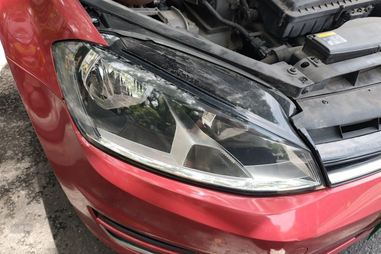 Volkswagen Golf 2014 car image #8