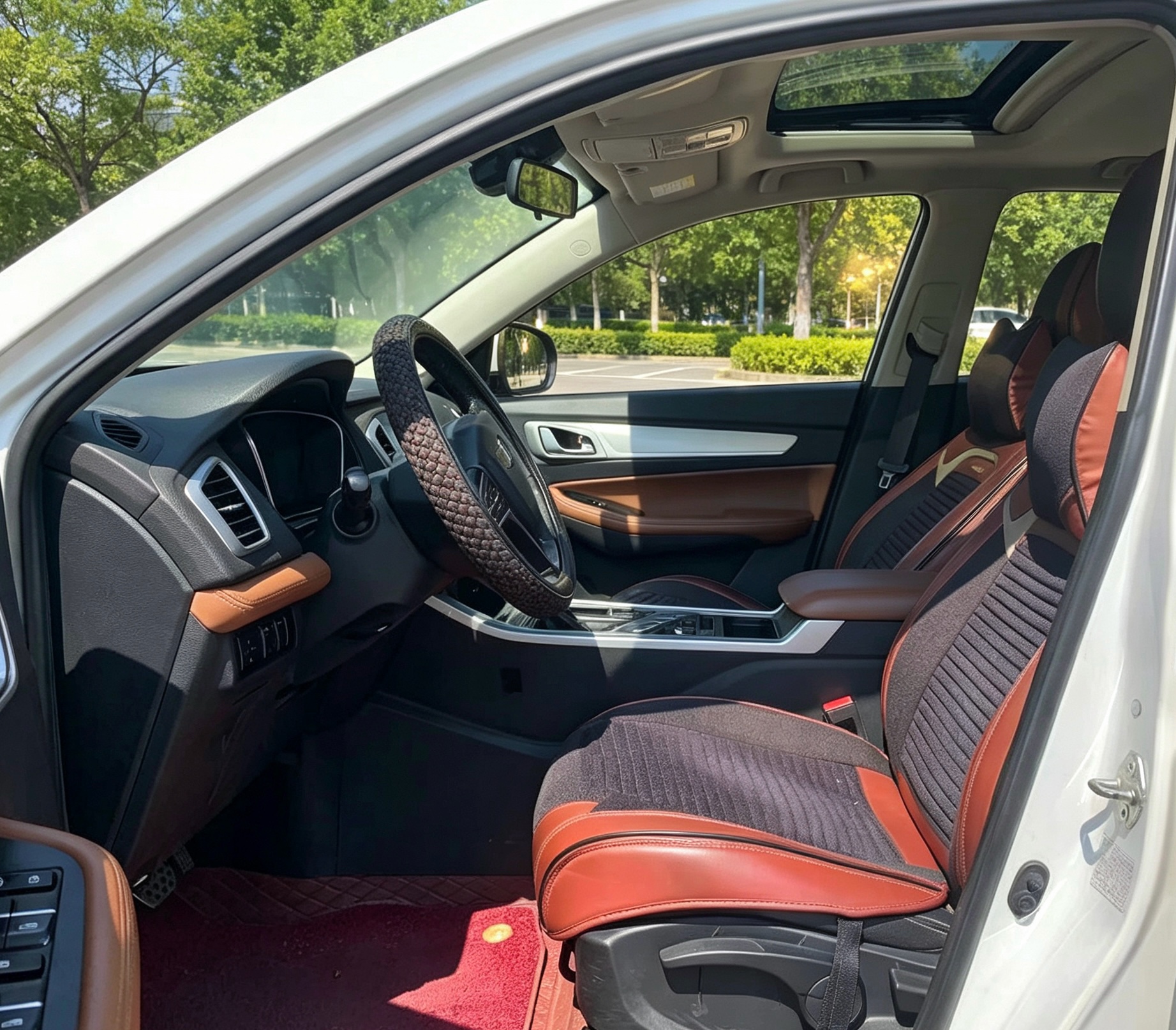 GEELY Vision X6 2018 car image #2