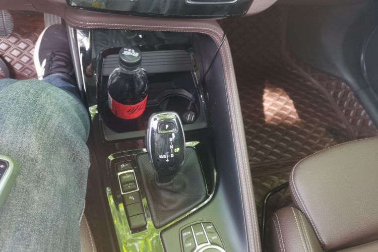 BMW X1 2020 imagen de coche #18