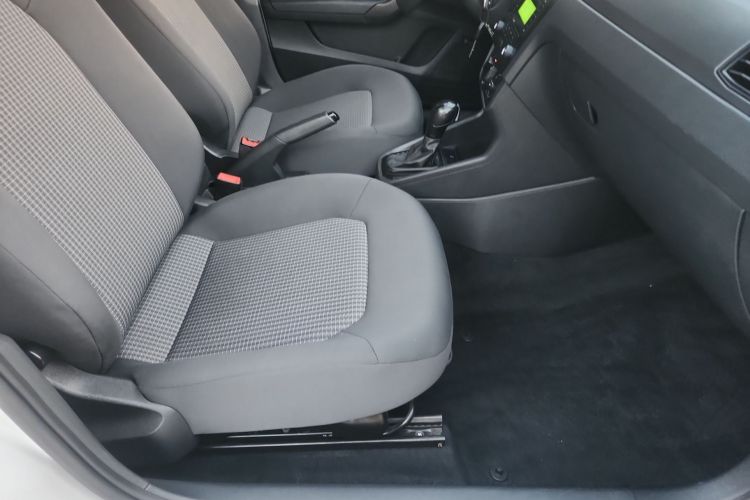 Volkswagen Santana 2019 #17 Volkswagen Santana 2019 car image #17