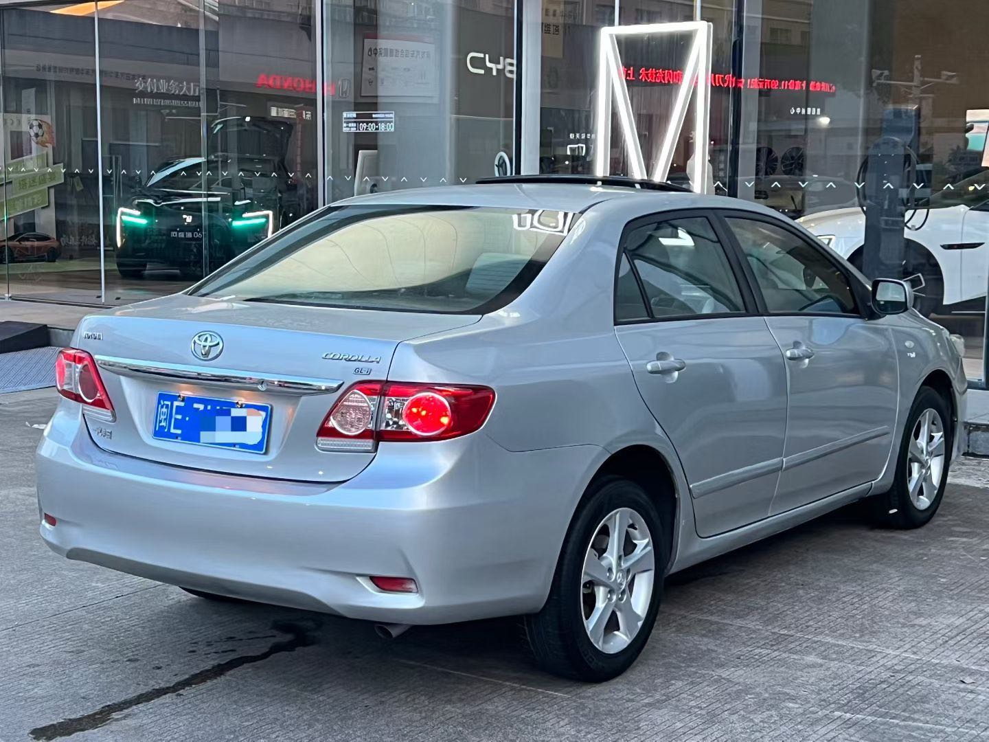Toyota Corolla 2011 car image #9